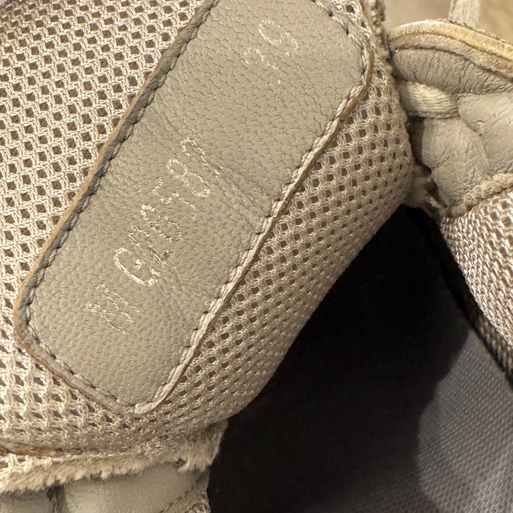 CHANEL Gray and White Sneakers 7.5us woman - Picture 11 of 16
